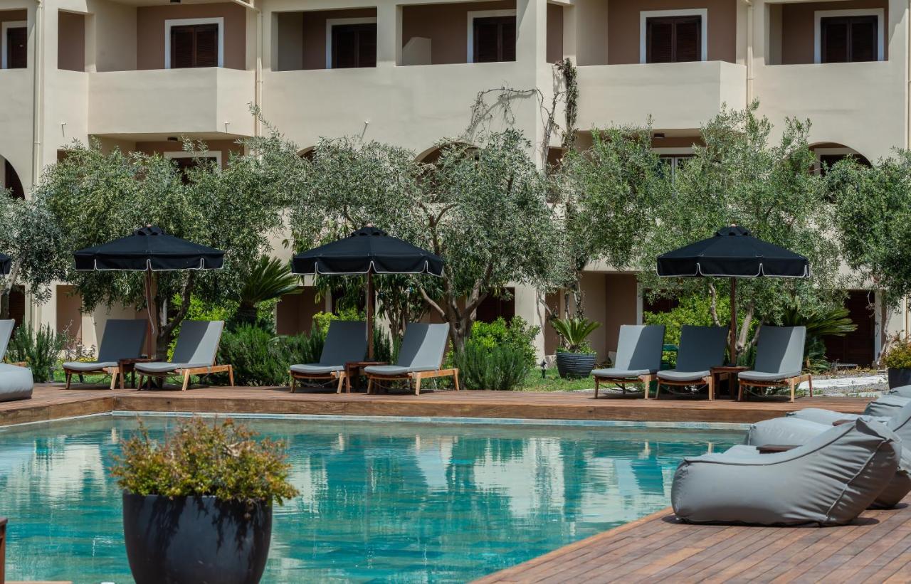 Bitzaro Palace Hotel Kalamákion Екстериор снимка