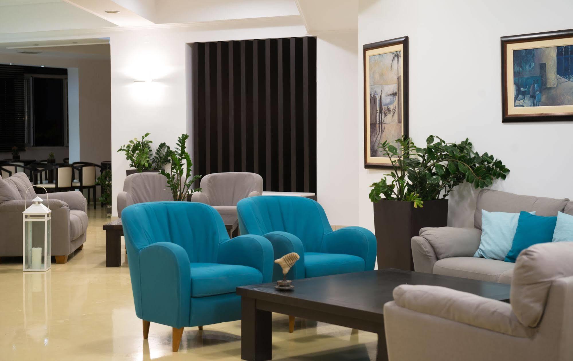 Bitzaro Palace Hotel Kalamákion Екстериор снимка